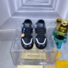 LV 精品仿製 Trainer 黑灰格紋運動鞋 低調時尚款｜歐美奢侈品精品推薦
