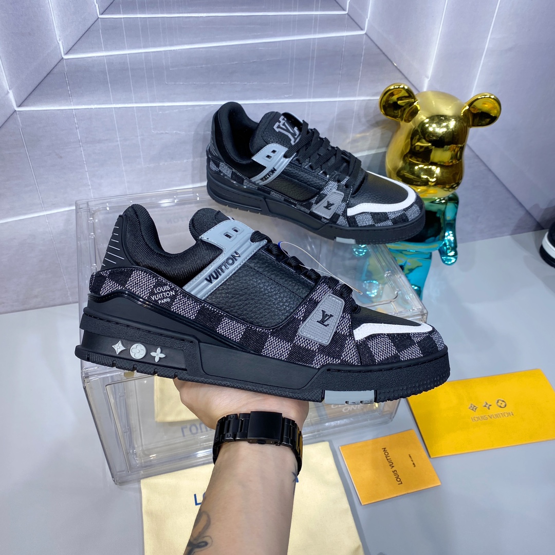 LV 精品仿製 Trainer 黑灰格紋運動鞋 低調時尚款｜歐美奢侈品精品推薦