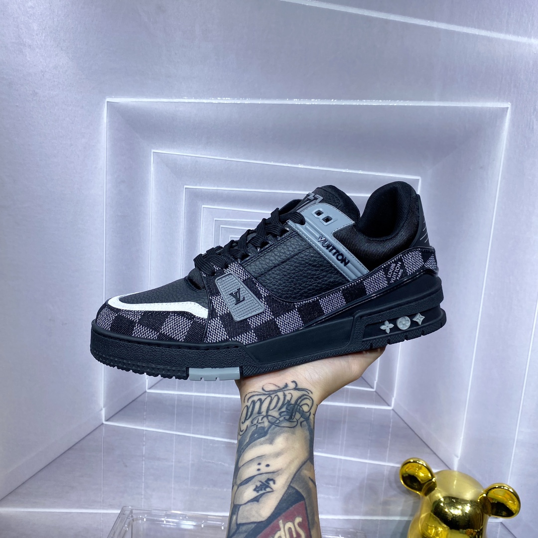 LV 精品仿製 Trainer 黑灰格紋運動鞋 低調時尚款｜歐美奢侈品精品推薦