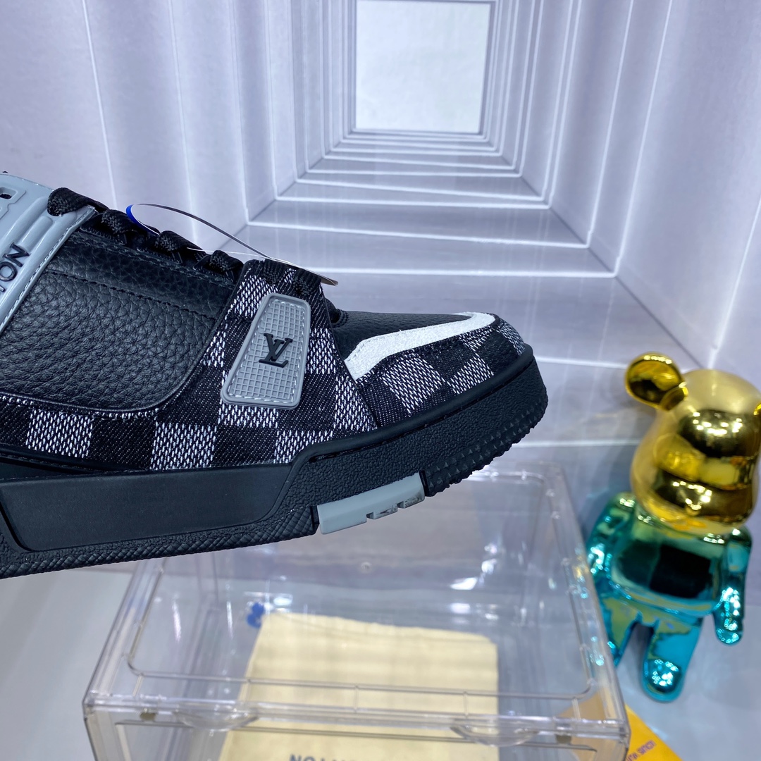 LV 精品仿製 Trainer 黑灰格紋運動鞋 低調時尚款｜歐美奢侈品精品推薦