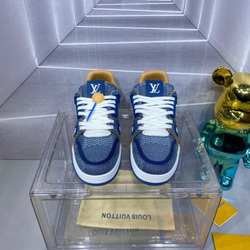 LV 一比一 Trainer 牛仔藍運動鞋 時尚休閒風