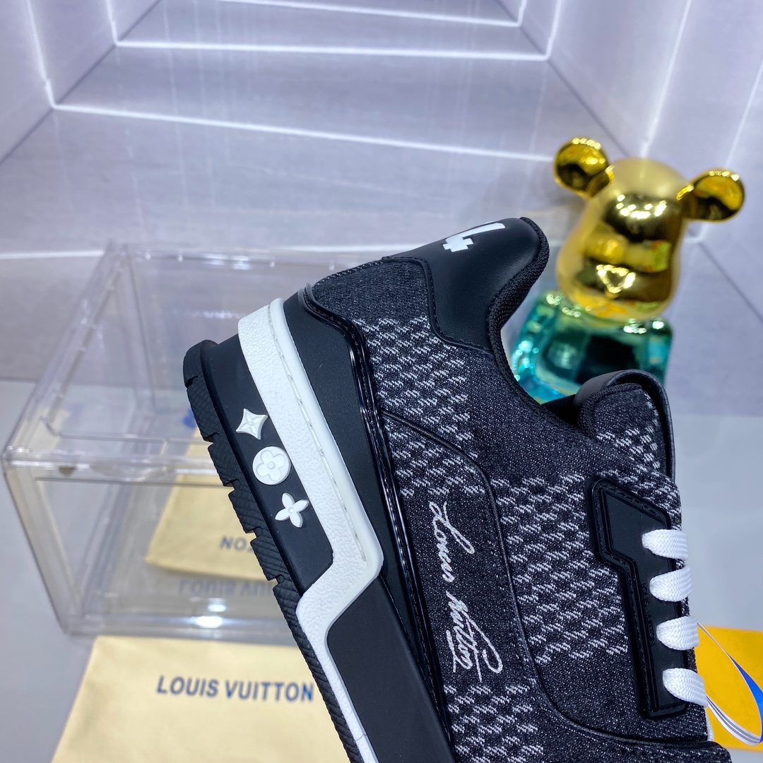 LV 原單 Trainer 黑灰丹寧運動鞋 經典百搭款｜歐美奢侈品精品推薦