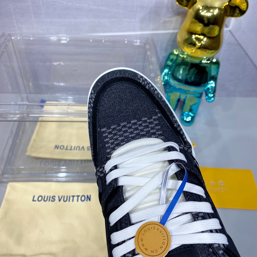 LV 原單 Trainer 黑灰丹寧運動鞋 經典百搭款｜歐美奢侈品精品推薦