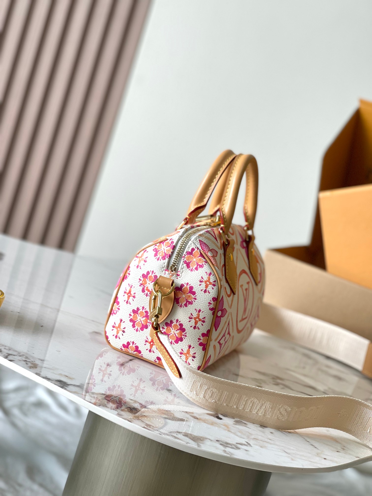 LV 高仿 Monogram 手提包 粉橘撞色 優雅時尚款｜歐美奢侈品精品推薦