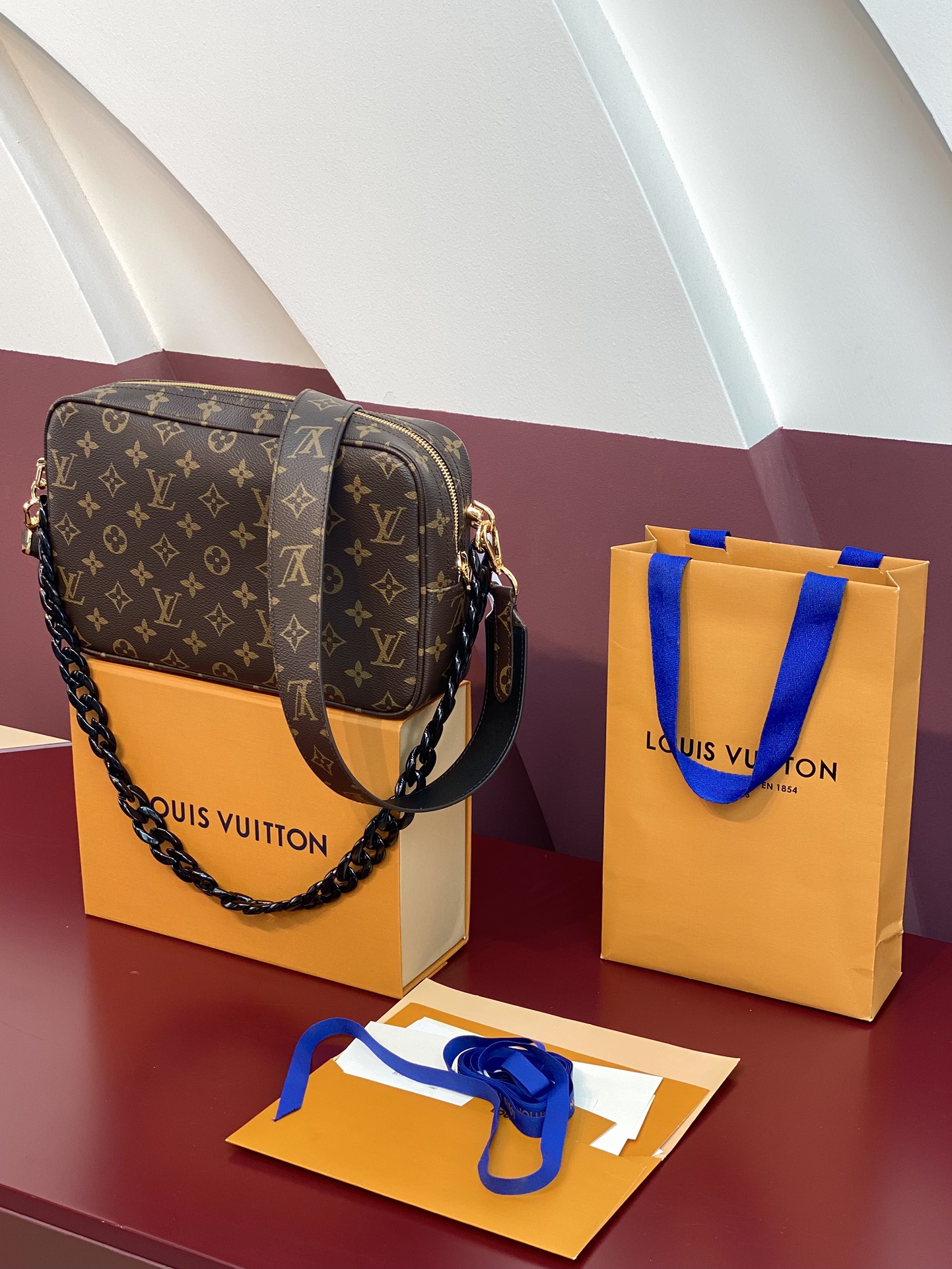 LV 原單 Monogram 斜挎包 經典花紋 百搭設計｜歐美奢侈品精品推薦