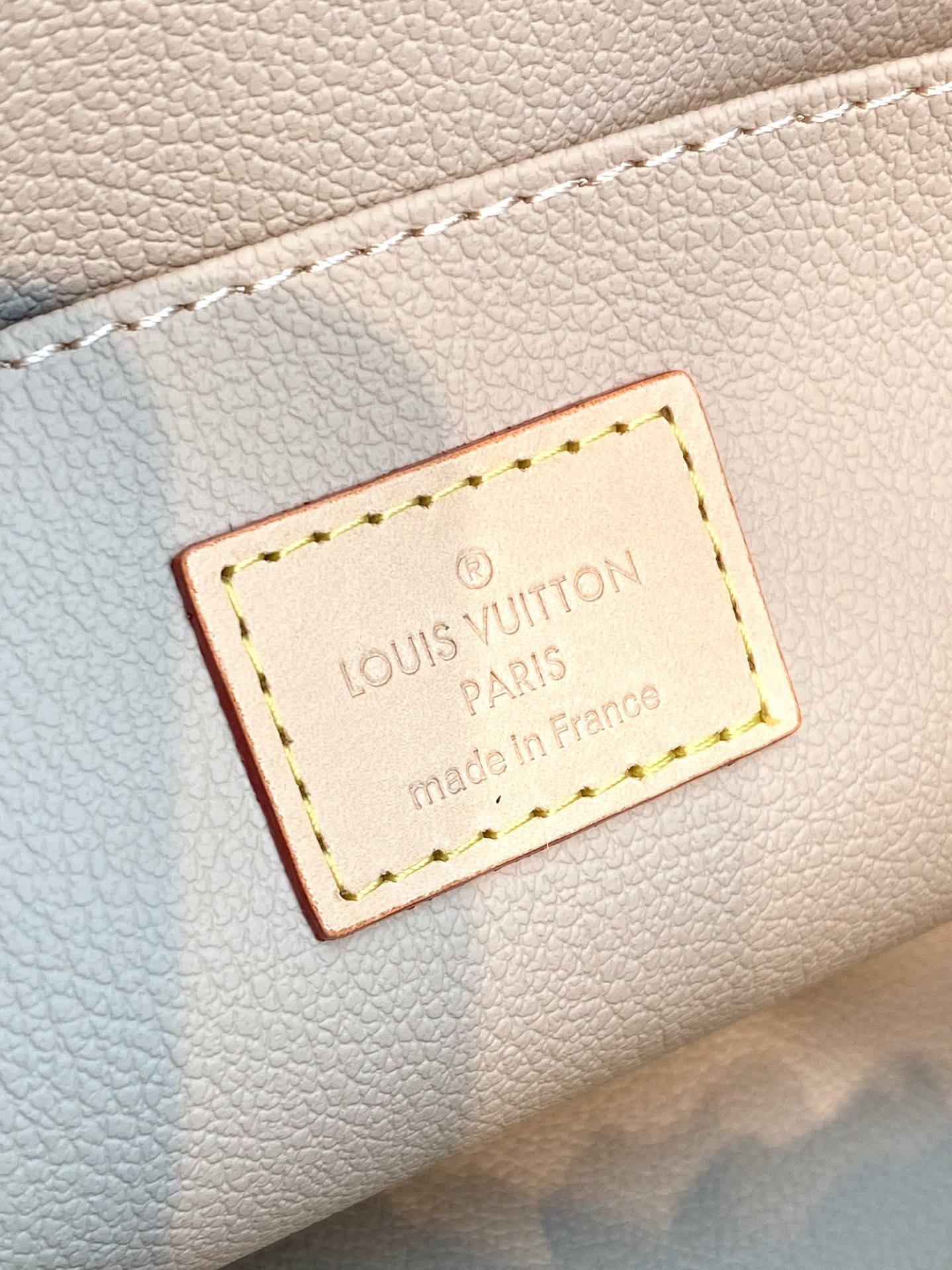 LV 原單 Monogram 斜挎包 經典花紋 百搭設計｜歐美奢侈品精品推薦