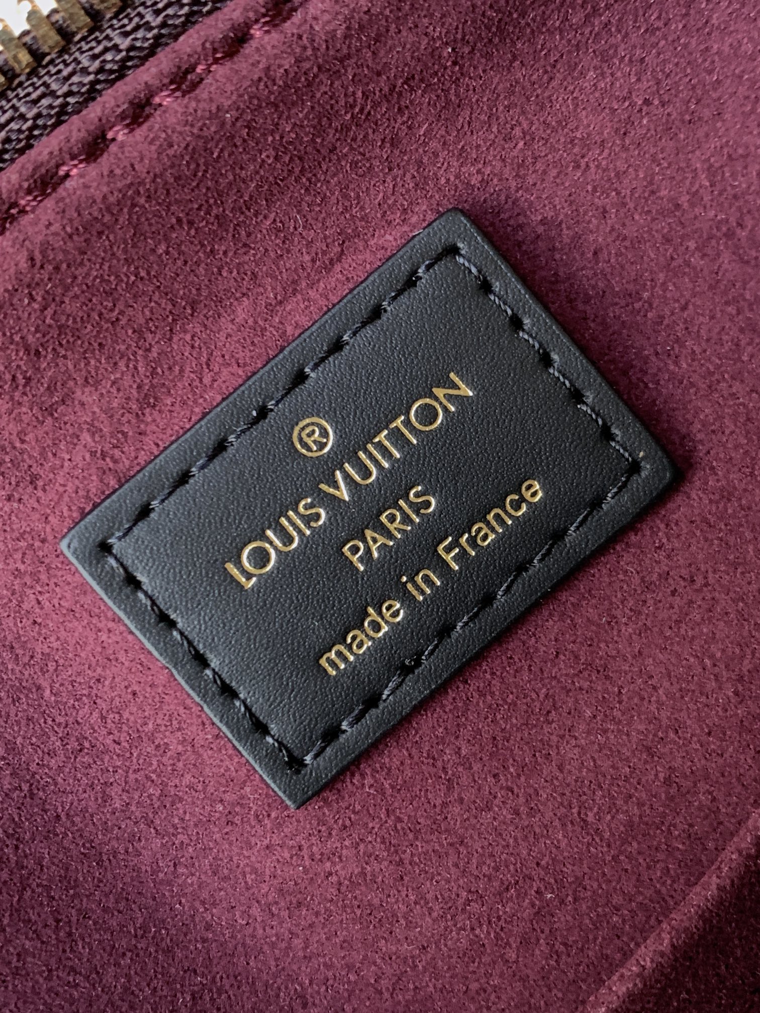 LV 精品仿製 Monogram 壓紋手提包 深棕黑拼 時尚氣質款｜歐美奢侈品精品推薦