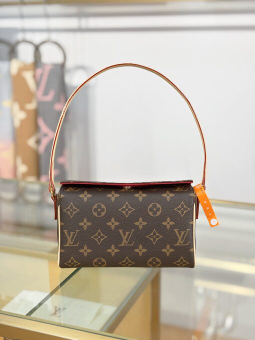 LV 精品仿製 Monogram 手提腋下包 經典花紋百搭款