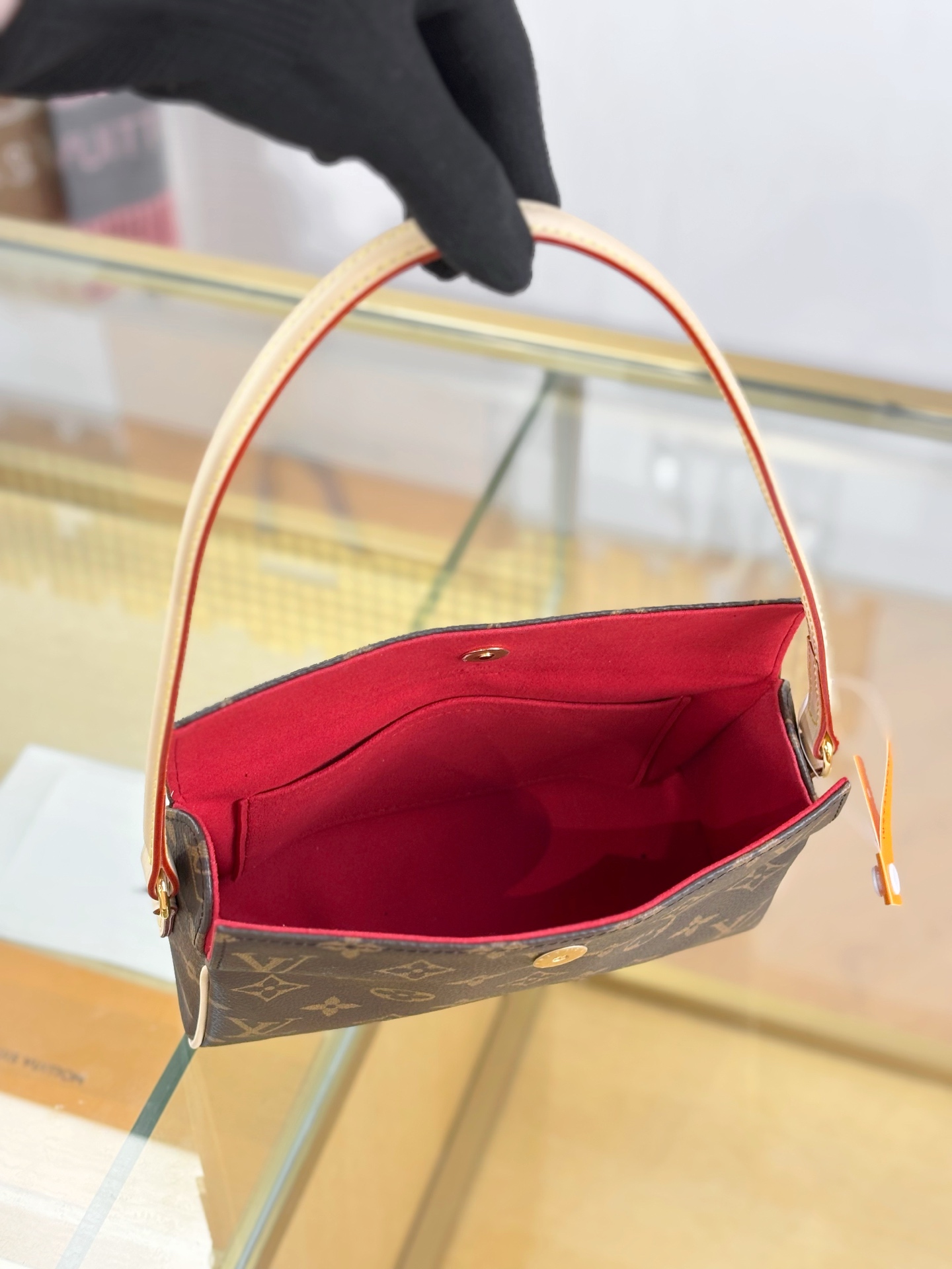 LV 精品仿製 Monogram 手提腋下包 經典花紋百搭款｜歐美奢侈品精品推薦