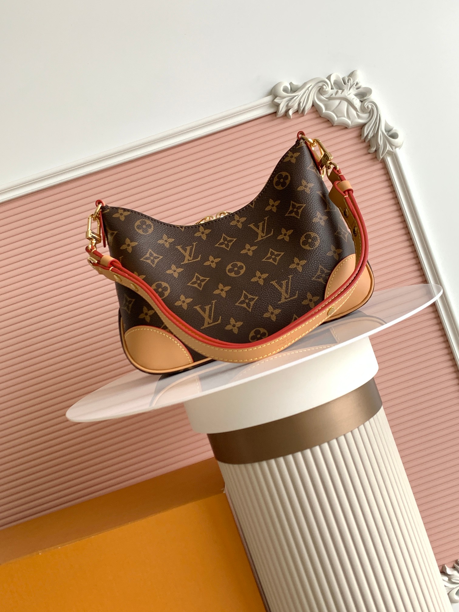 LV 一比一 Monogram 鏈條肩背包 優雅百搭款｜歐美奢侈品精品推薦