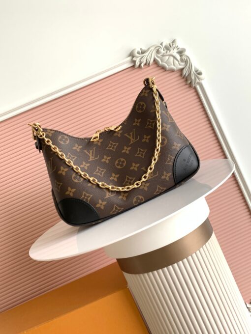 LV 高仿 Monogram 鏈條肩背包 黑色拼皮款