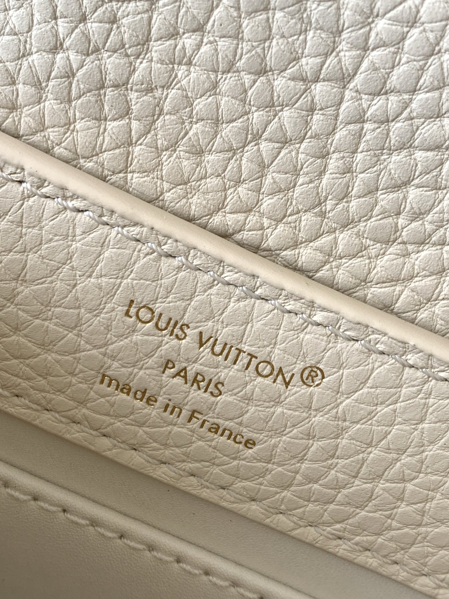 LV 一比一 白色手提包 金鏈條點綴 小巧百搭款｜歐美奢侈品精品推薦