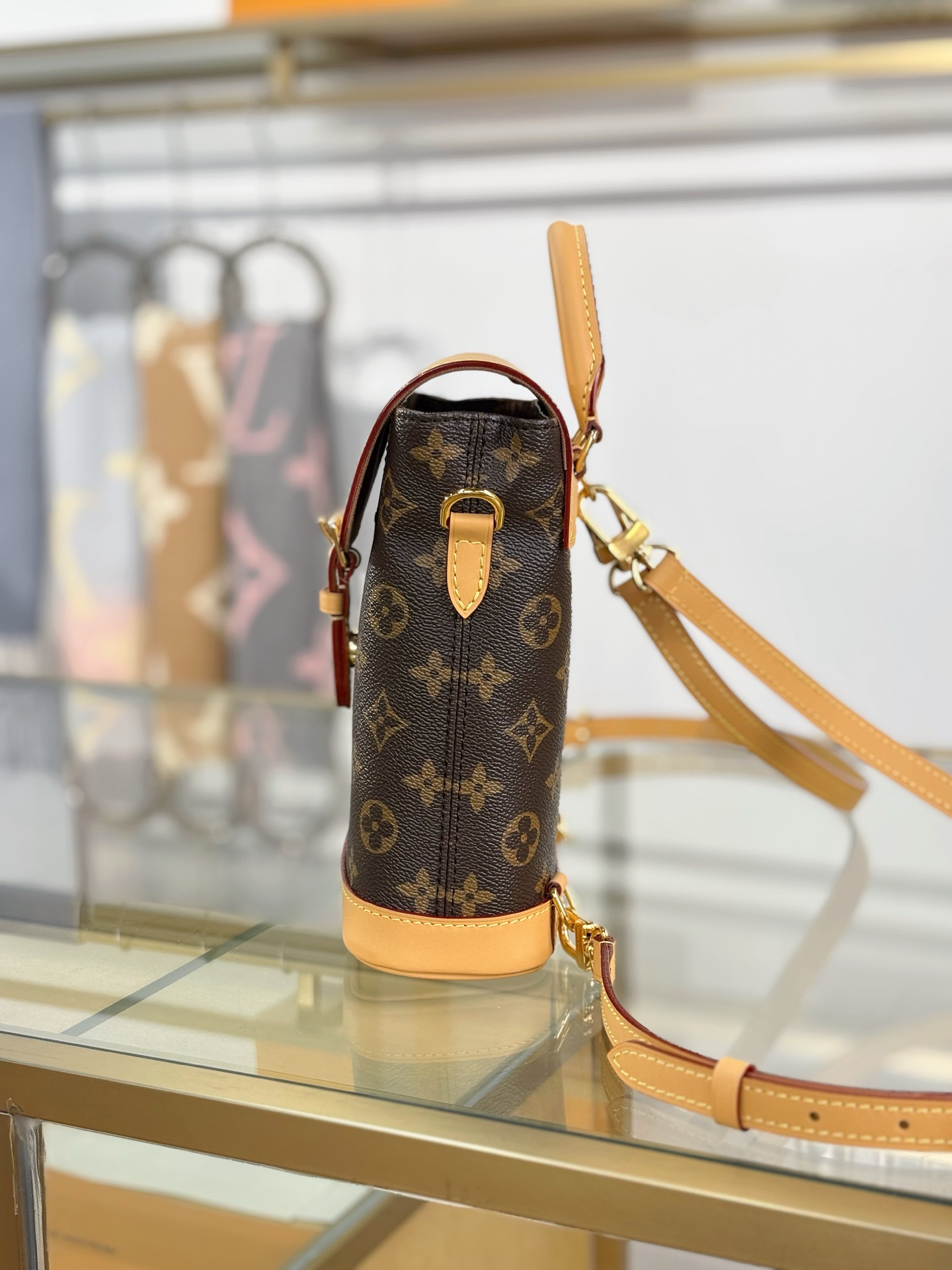 LV A貨 Monogram背包 黃皮拼接款 小巧百搭設計｜歐美奢侈品精品推薦