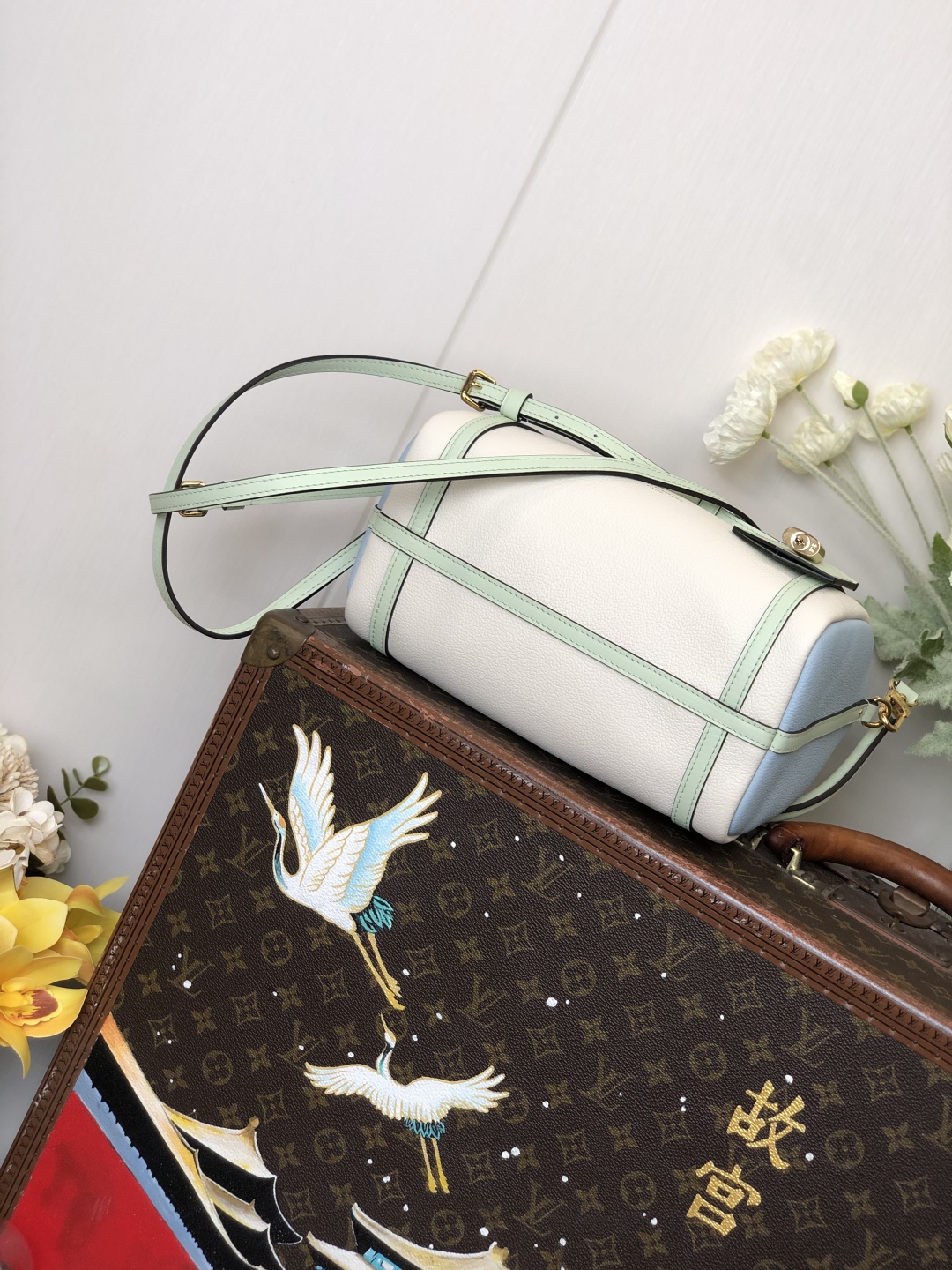 LV 一比一 水藍拼接肩背包 淡綠手柄 清新設計款｜歐美奢侈品精品推薦