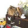 LV 高仿 焦糖麂皮拼接相機包 Monogram肩帶｜歐美奢侈品精品推薦