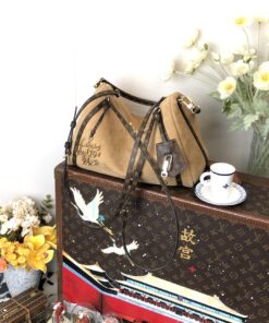 LV 高仿 焦糖麂皮拼接相機包 Monogram肩帶