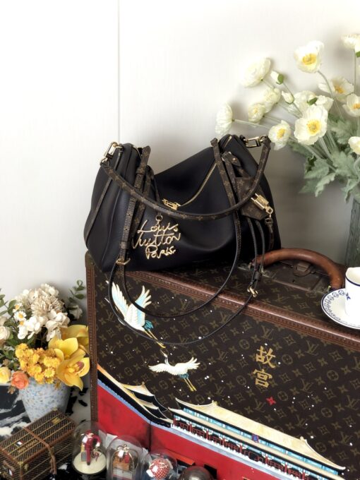 LV 一比一 黑色拼接相機包 Monogram肩帶
