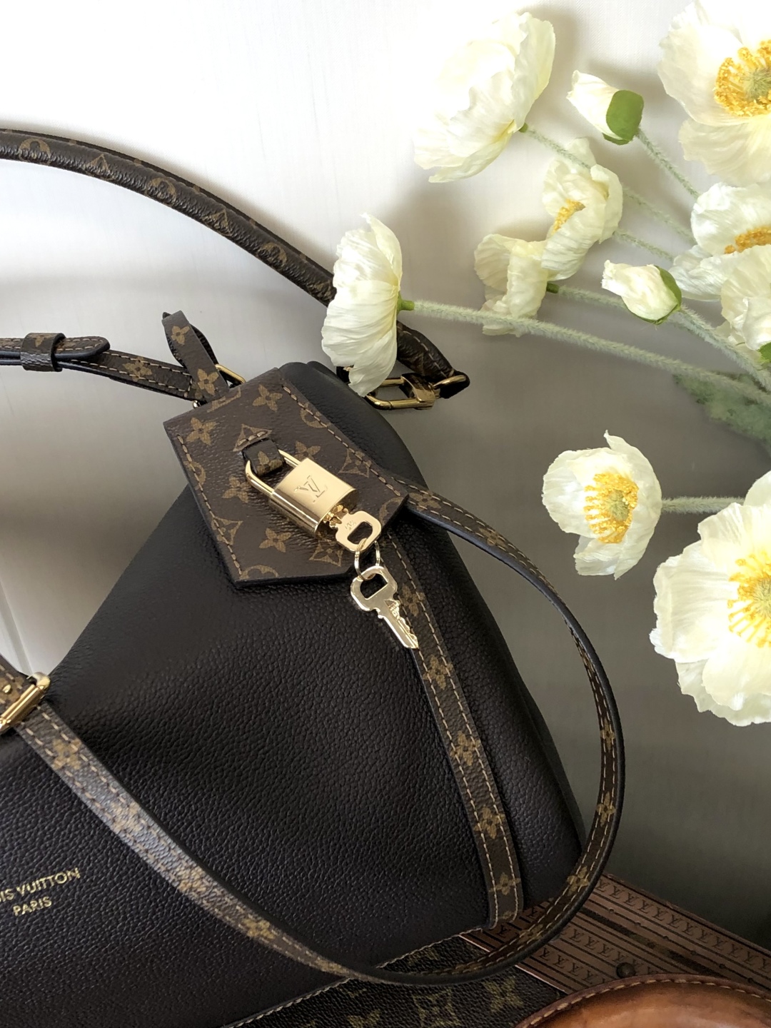 LV 一比一 黑色拼接相機包 Monogram肩帶｜歐美奢侈品精品推薦