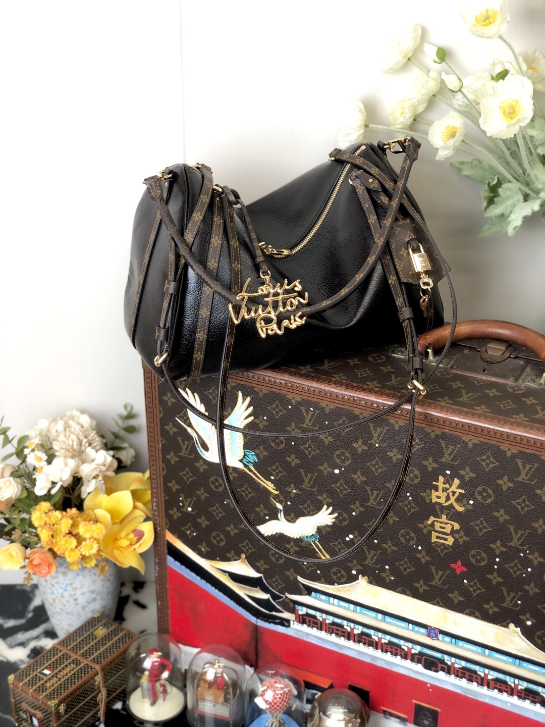 LV 原單 黑色軟皮相機包 Monogram肩帶｜歐美奢侈品精品推薦