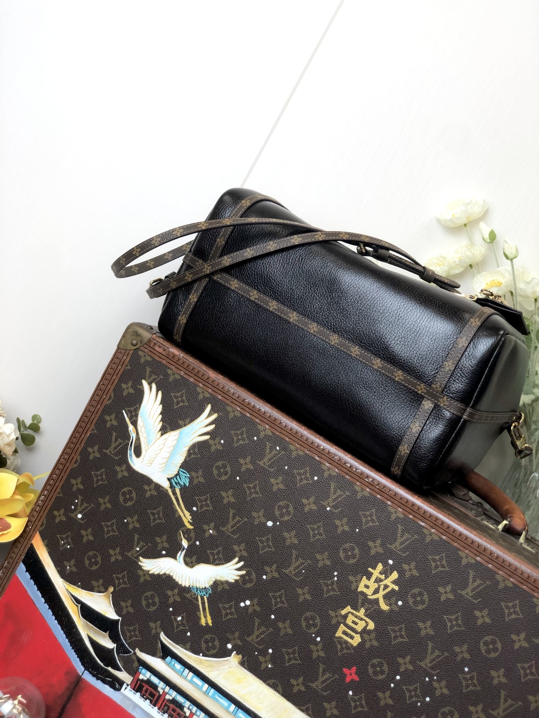 LV 原單 黑色軟皮相機包 Monogram肩帶｜歐美奢侈品精品推薦
