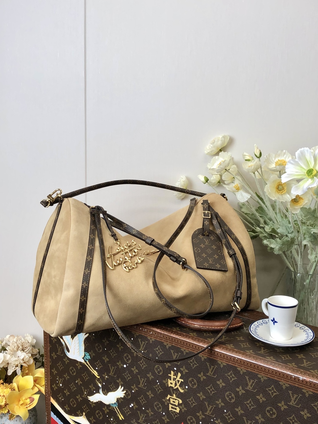 LV 原單 焦糖色麂皮旅行包 Monogram肩帶｜歐美奢侈品精品推薦