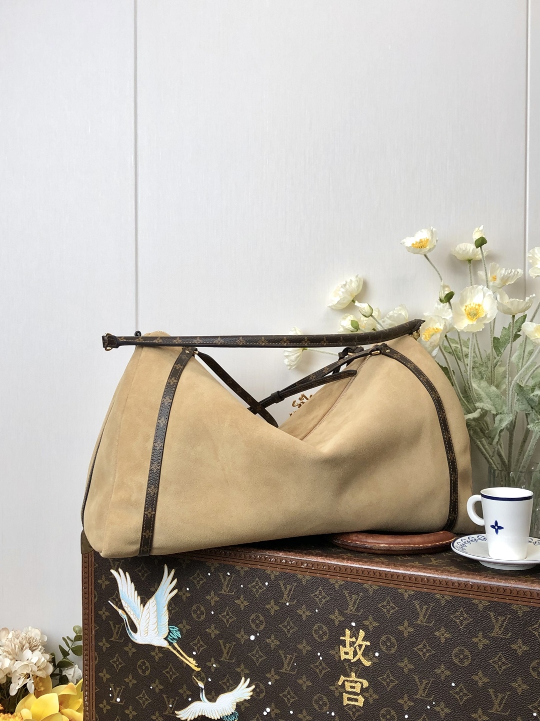 LV 原單 焦糖色麂皮旅行包 Monogram肩帶｜歐美奢侈品精品推薦