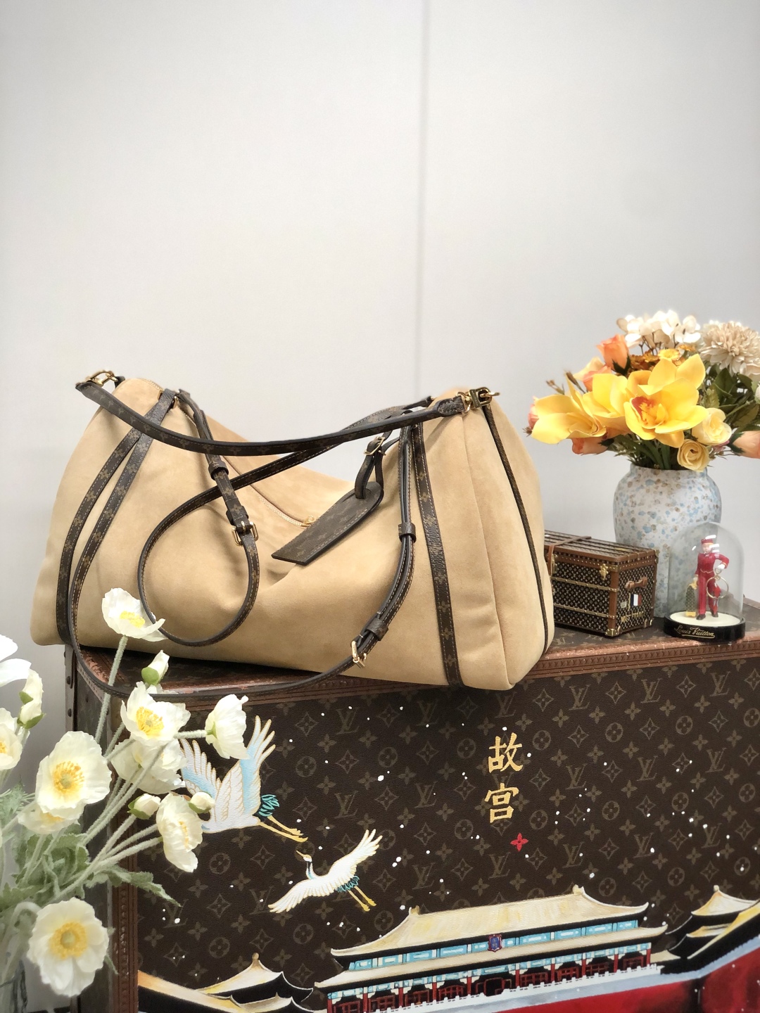 LV 原單 焦糖色麂皮旅行包 Monogram肩帶｜歐美奢侈品精品推薦
