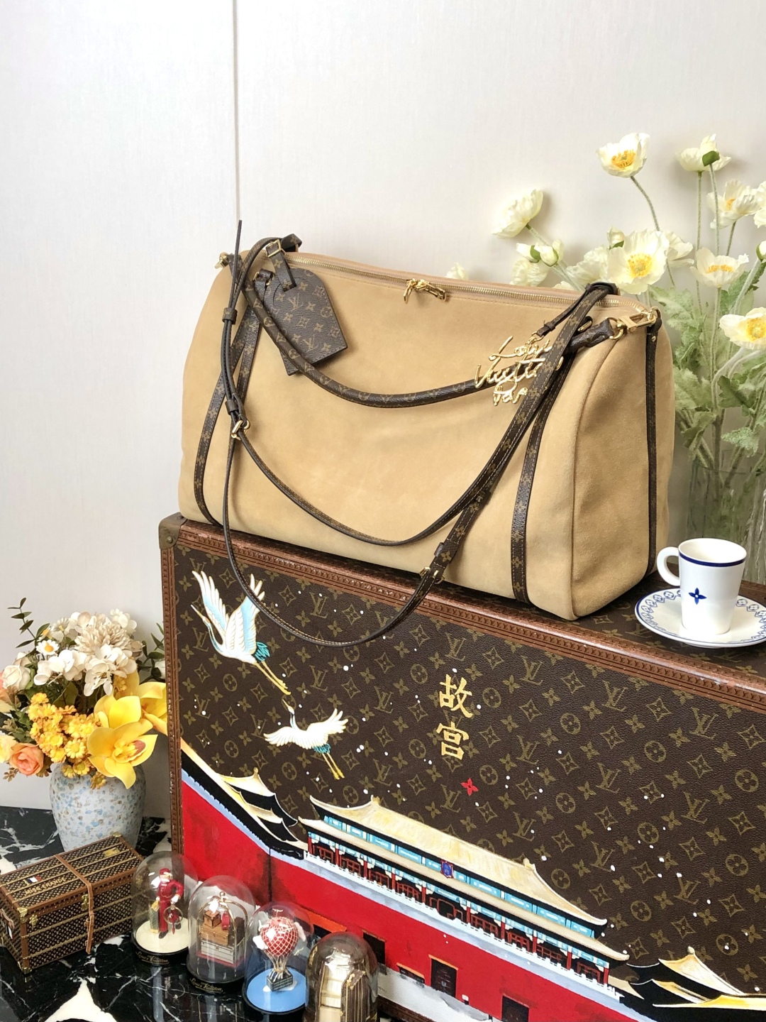 LV 原單 焦糖色麂皮旅行包 Monogram肩帶｜歐美奢侈品精品推薦