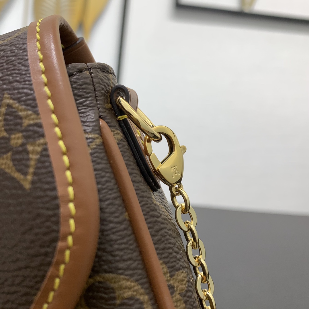LV 一比一 Saumur Monogram 小號斜挎包 復古雙袋設計｜歐美奢侈品精品推薦