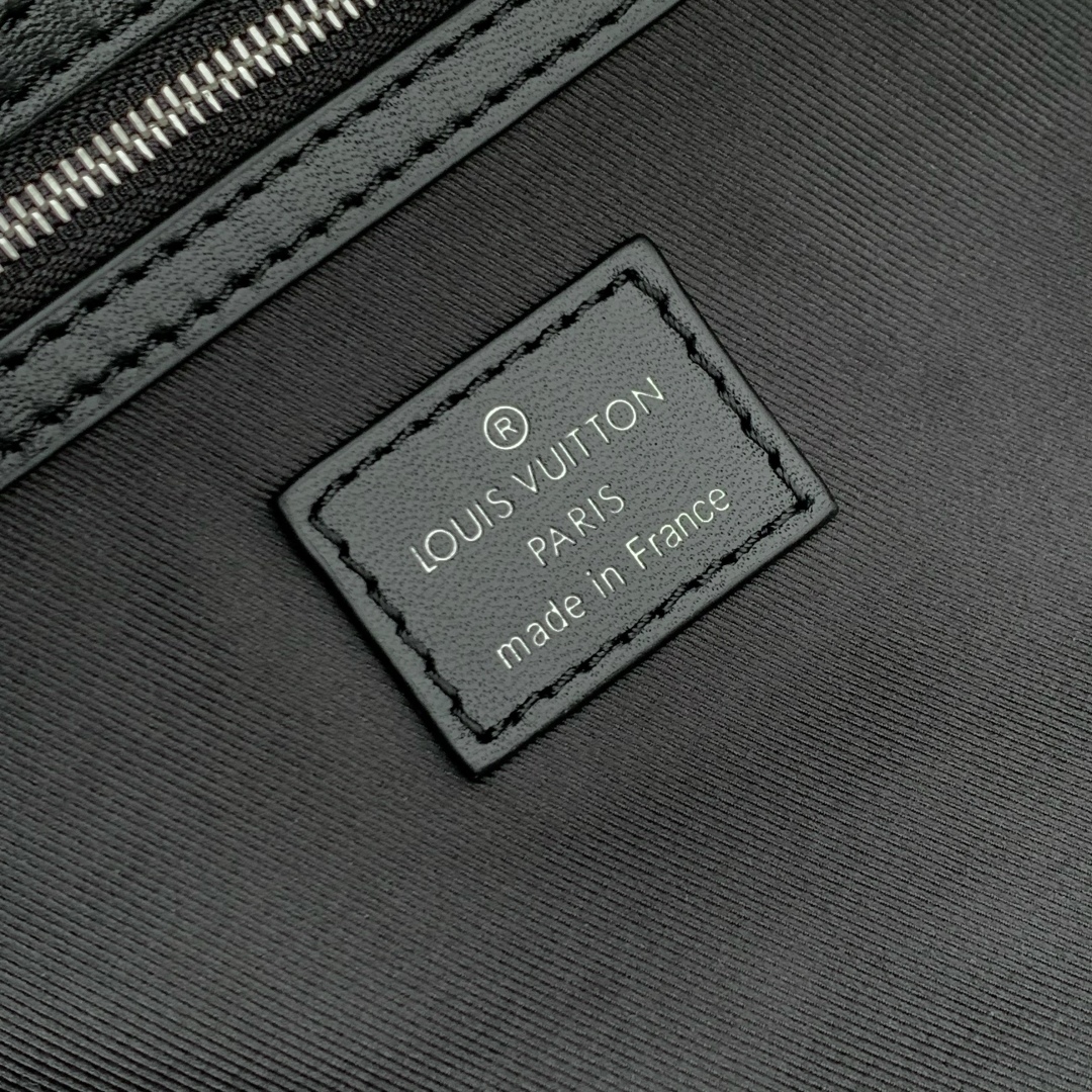 LV 高仿 黑色大容量肩背包 柔軟皮革百搭款｜歐美奢侈品精品推薦