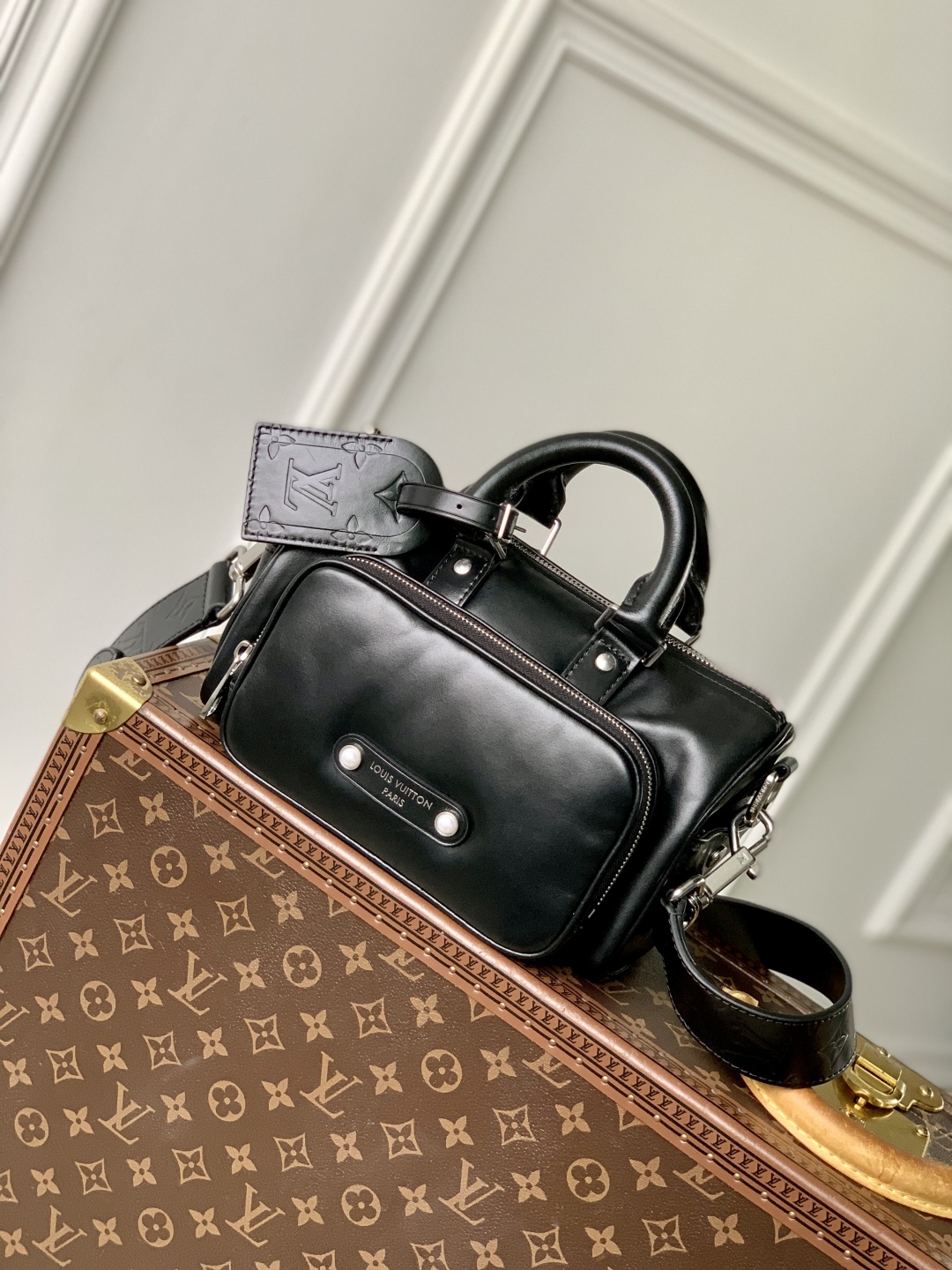 LV 原單 黑色手提斜背包 經典百搭實用款｜歐美奢侈品精品推薦
