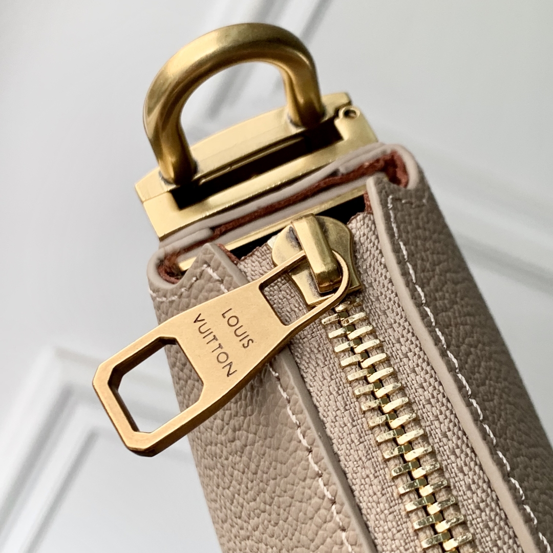 LV 高仿 米色弧形肩背包 Monogram小包點綴款｜歐美奢侈品精品推薦