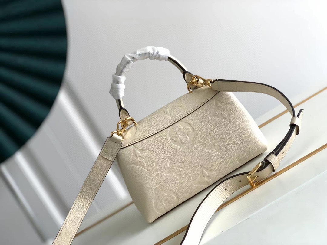 LV 高仿 Monogram壓紋鎖扣手提包 米白色金扣設計｜歐美奢侈品精品推薦