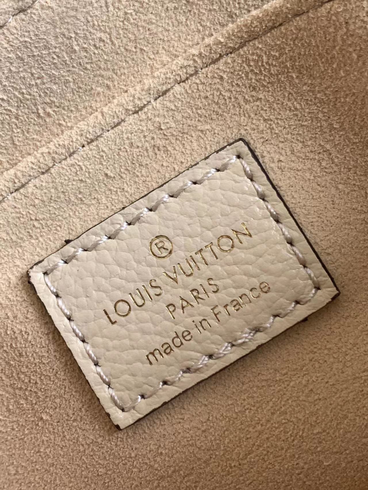 LV 高仿 Monogram壓紋鎖扣手提包 米白色金扣設計｜歐美奢侈品精品推薦