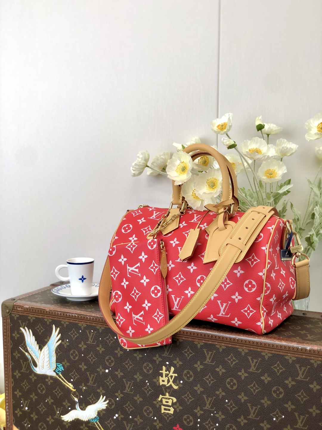 LV 高仿波士頓包 M24429 紅色Monogram 鮮明旅行手提款｜歐美奢侈品精品推薦