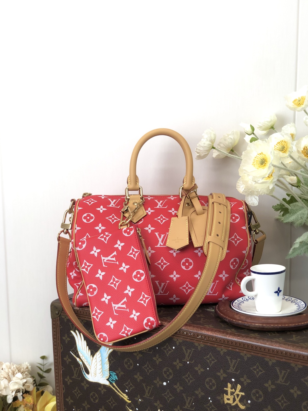 LV 高仿波士頓包 M24429 紅色Monogram 鮮明旅行手提款｜歐美奢侈品精品推薦