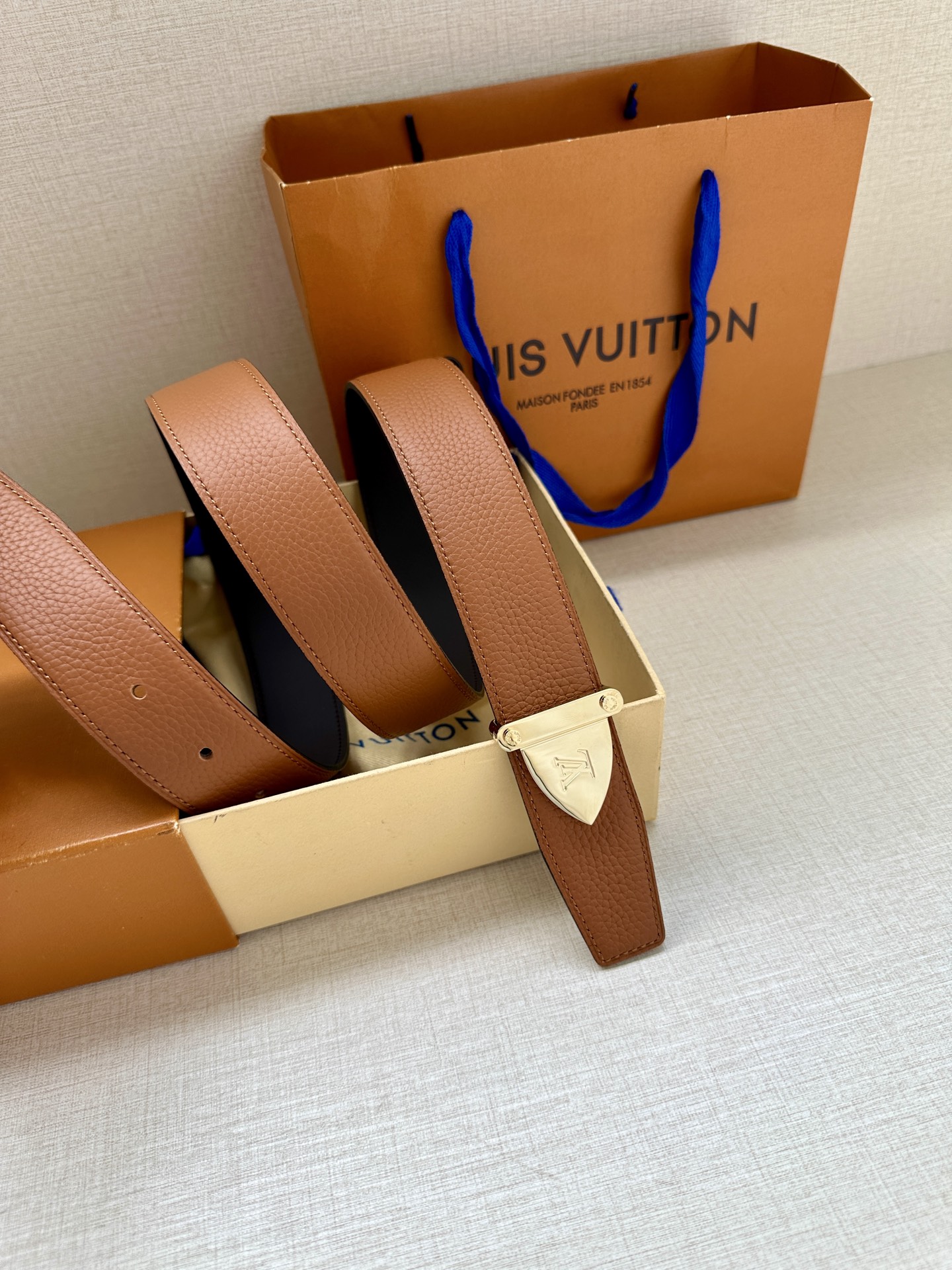 LV 原單男士皮帶 棕色牛皮銀扣典雅款｜歐美奢侈品精品推薦
