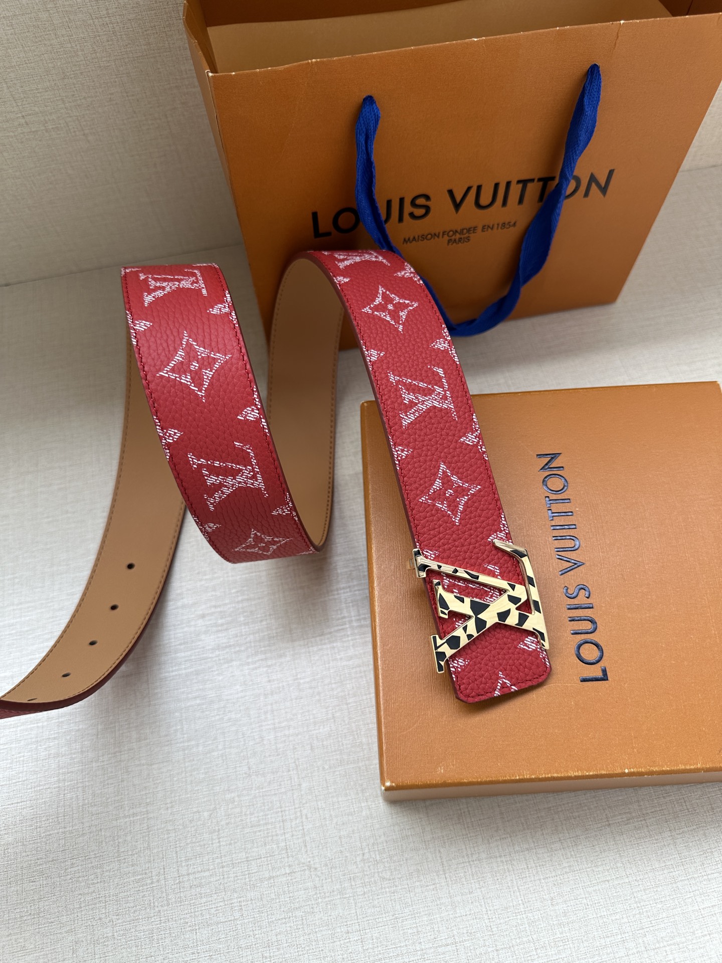 LV 原單紅色老花皮帶 銀色LV扣｜歐美奢侈品精品推薦