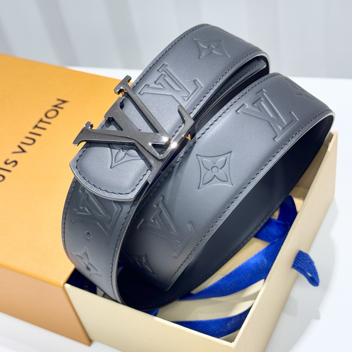 LV 原單黑色壓花皮帶 銀色LV扣｜歐美奢侈品精品推薦