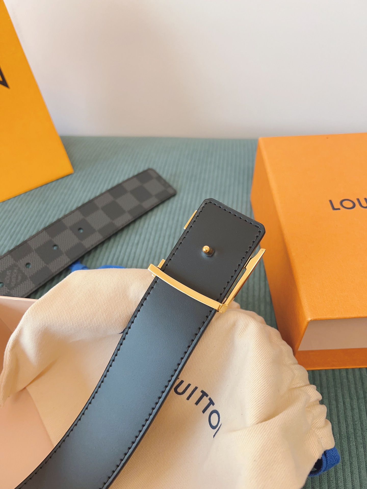 LV 原單 Damier Graphite格紋皮帶 金扣｜歐美奢侈品精品推薦