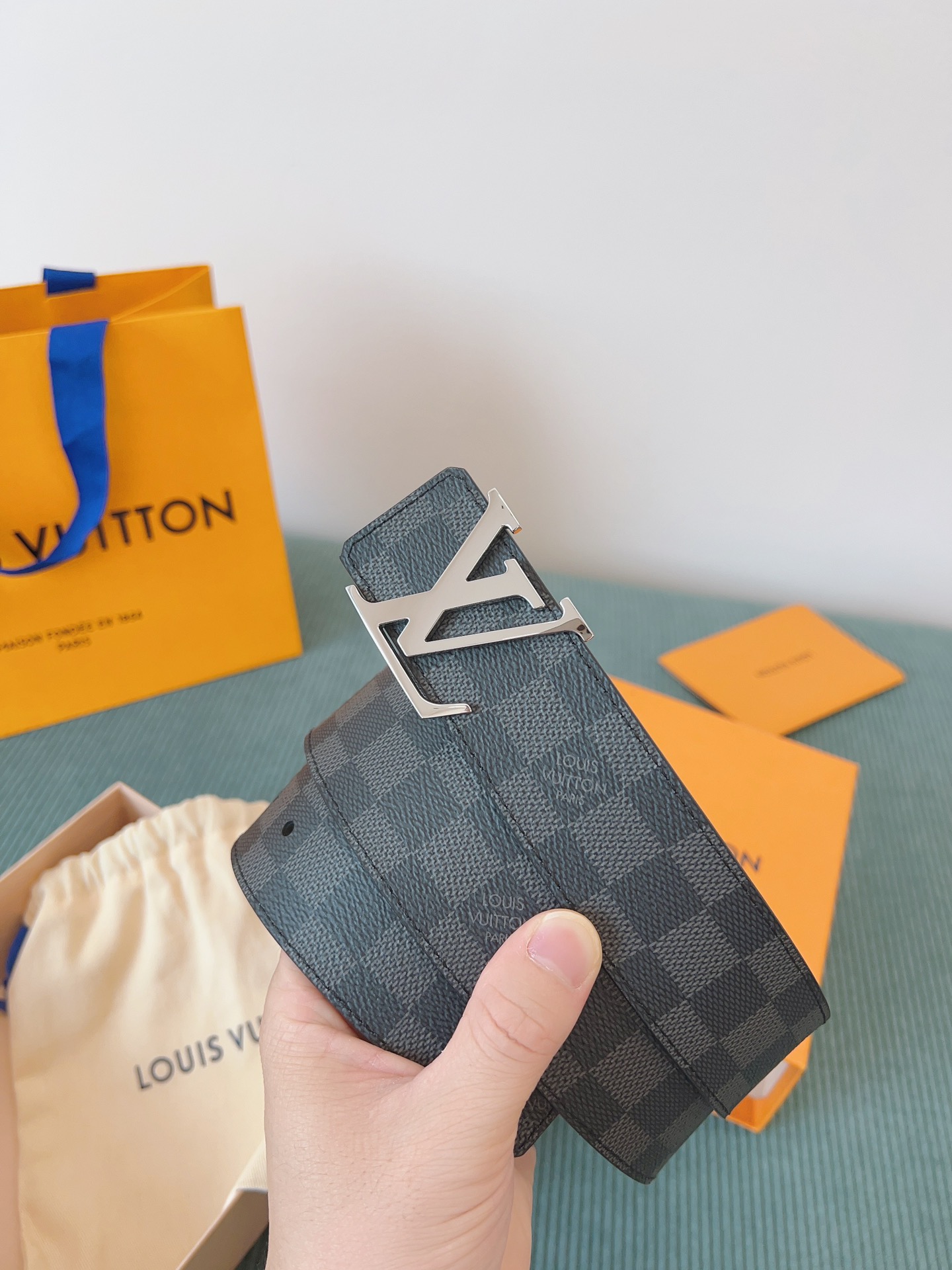 LV 一比一 Damier Graphite格紋皮帶 銀扣｜歐美奢侈品精品推薦