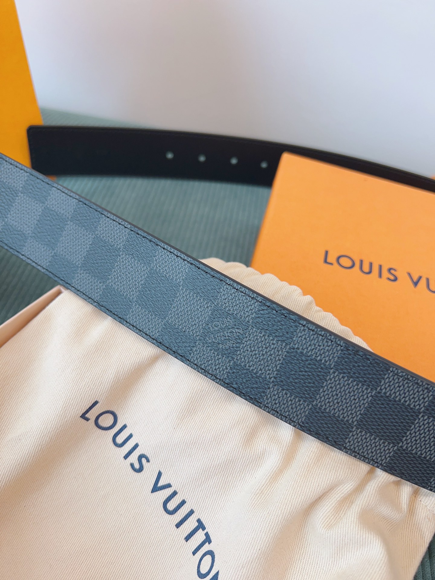 LV 一比一 Damier Graphite格紋皮帶 銀扣｜歐美奢侈品精品推薦