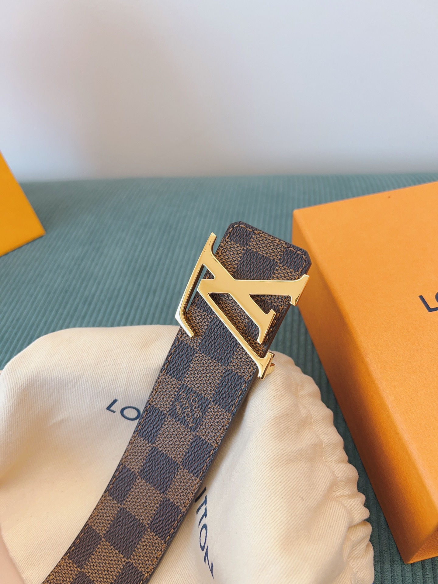 LV 原單 Damier Ebene格紋皮帶 金扣｜歐美奢侈品精品推薦