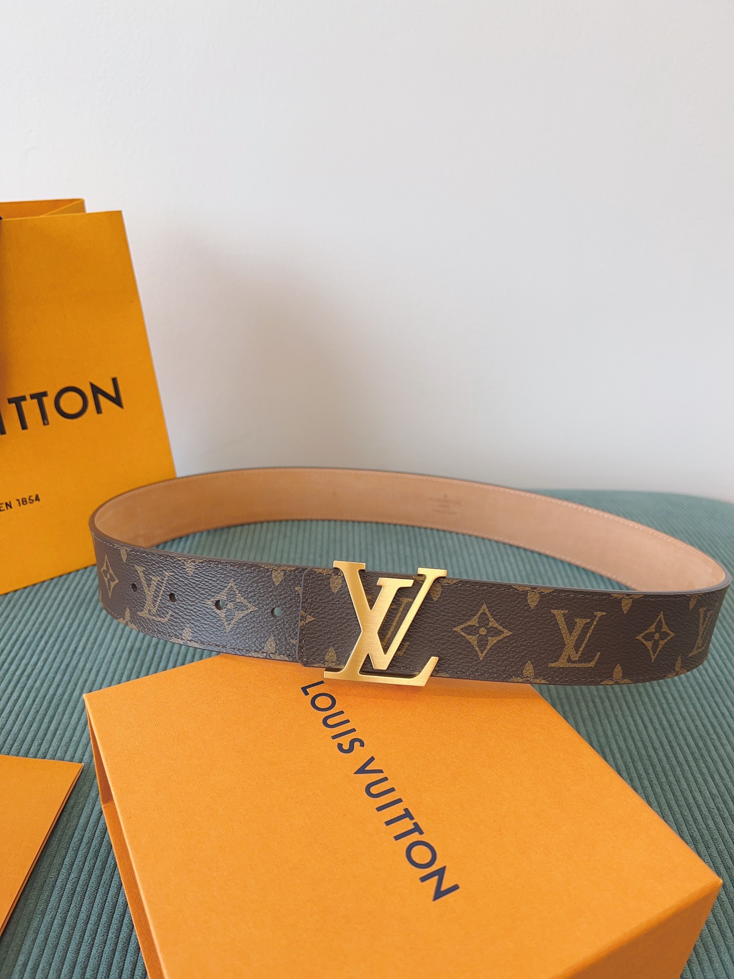 LV 一比一 Monogram 經典皮帶 金扣｜歐美奢侈品精品推薦