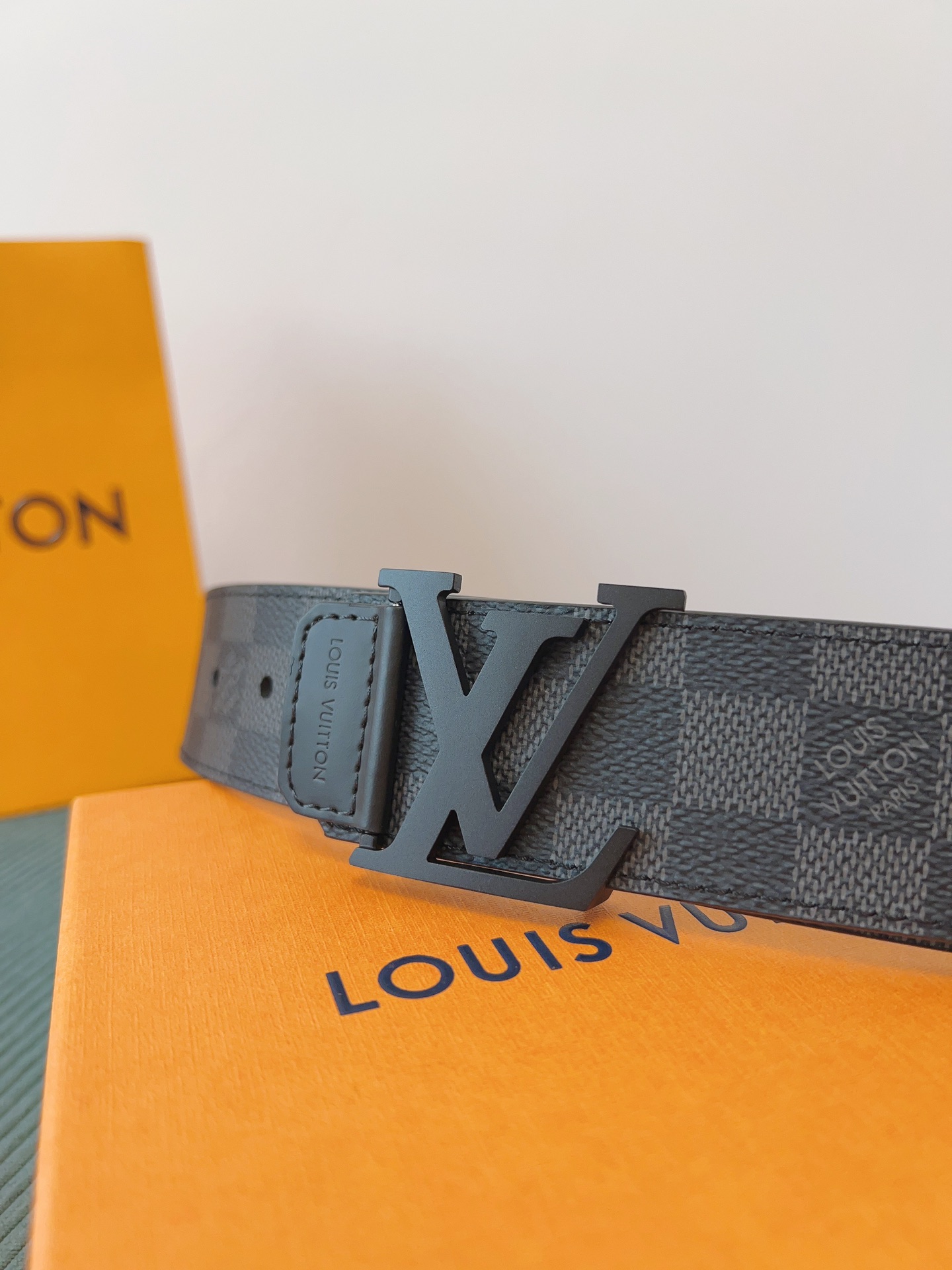 LV 高仿 Damier 格紋皮帶 黑色扣｜歐美奢侈品精品推薦