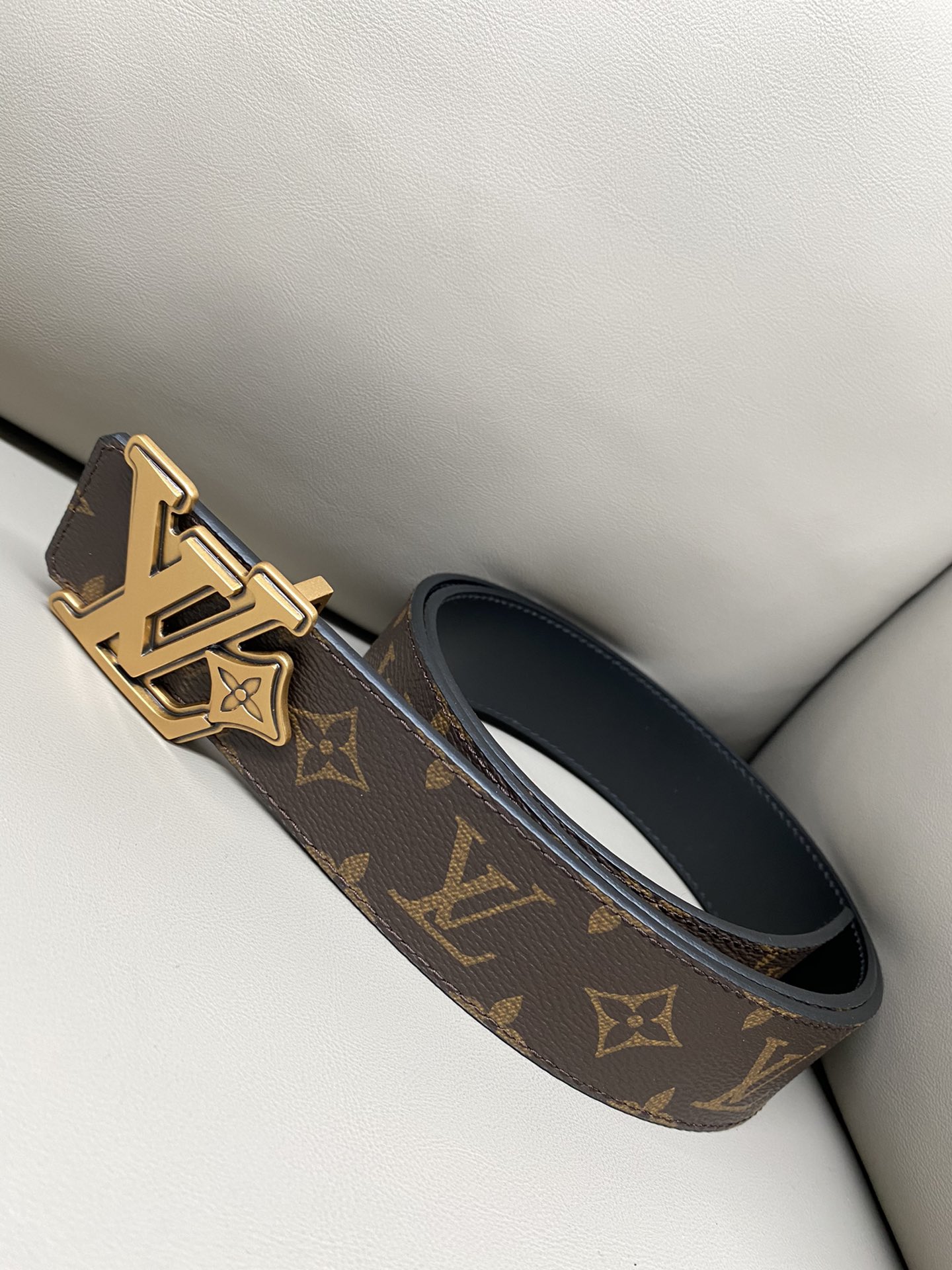 LV 高仿 Monogram 經典皮帶 金扣質感款｜歐美奢侈品精品推薦