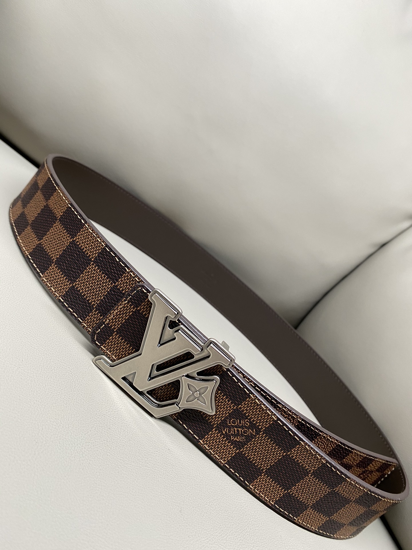 LV 一比一 Damier 格紋皮帶 銀扣設計款｜歐美奢侈品精品推薦