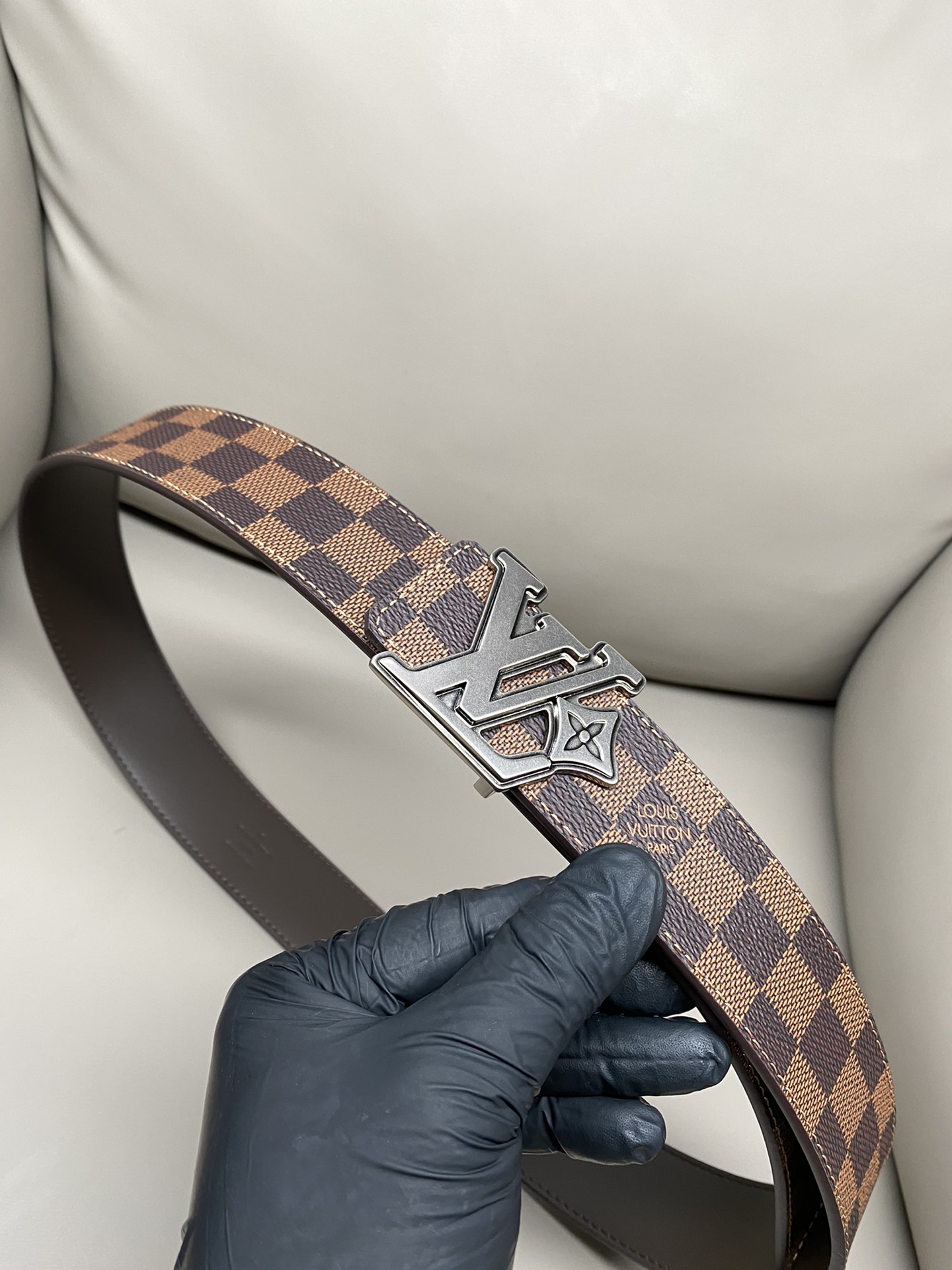 LV 一比一 Damier 格紋皮帶 銀扣設計款｜歐美奢侈品精品推薦