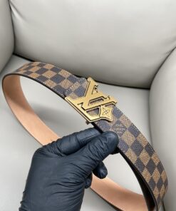 LV 高仿棋盤格皮帶 金色扣頭 經典時尚款