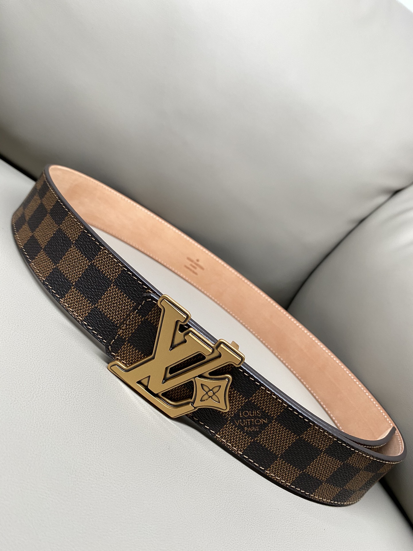 LV 高仿棋盤格皮帶 金色扣頭 經典時尚款｜歐美奢侈品精品推薦